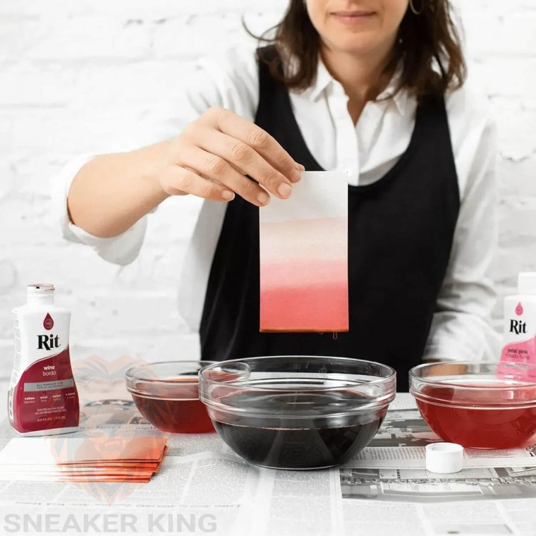Барвник для натуральних тканин RIT All-Purpose Dye Wine (червоне вино), 236 мл